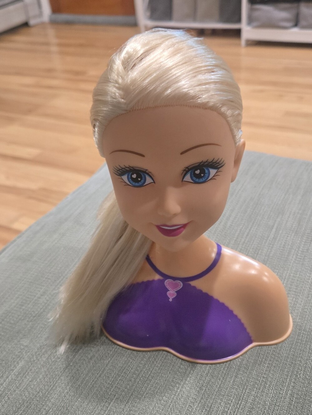 Zuri Blonde Hair Styling Princess with Purple Top